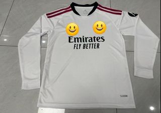 (Category: ) located in . Submitted by apparelsports (Listing ID 1454673090, Image 1). Description: .