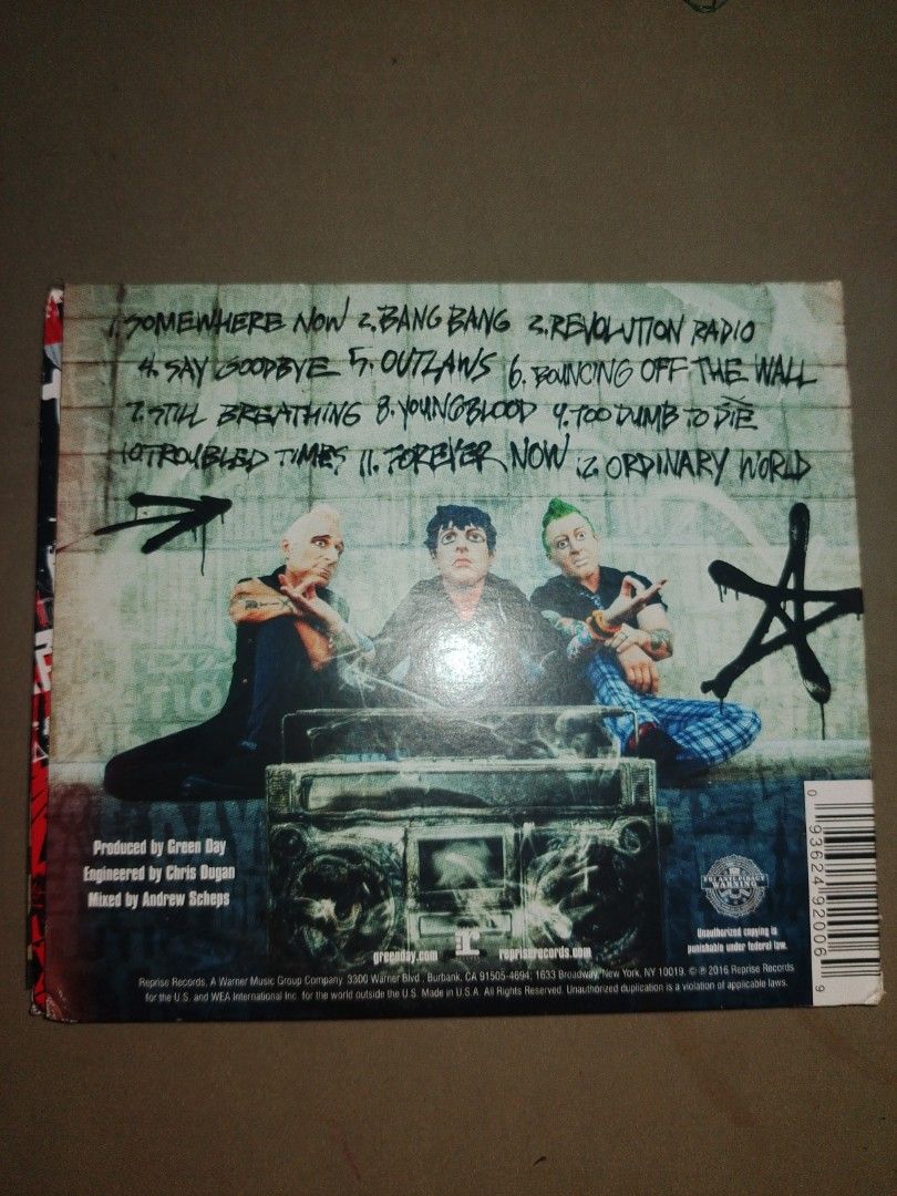 Revolution Radio (Category: CDs & DVDs) located in San Jose del Monte. Submitted by xtian.jvne (Listing ID 1454670463, Image 2). Description: Revolution Radio - Green Day (2016) Cardboard sleeve.