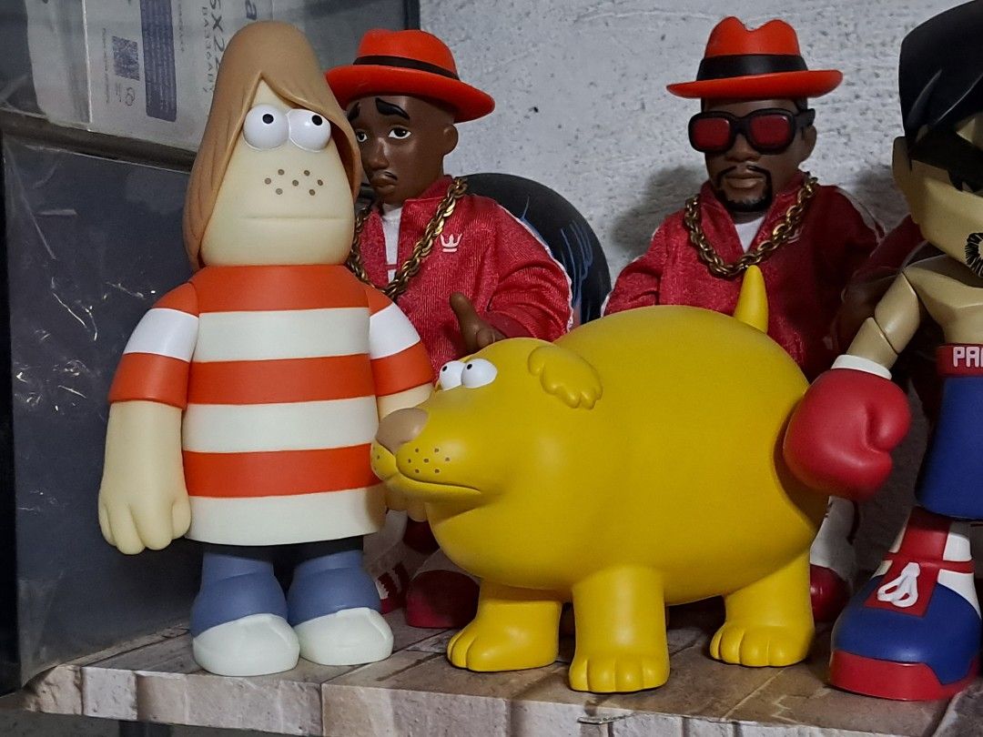Rusty & Dworkin by James Jarvis x Amos (Category: Vintage Collectibles) located in Makati City. Submitted by aizen15 (Listing ID 1454694989, Image 3). Description: Rusty & Dworkin by James Jarvis x Amos 7.5 inches & 4 inches (bulky) complete w/ box (box not mint).
