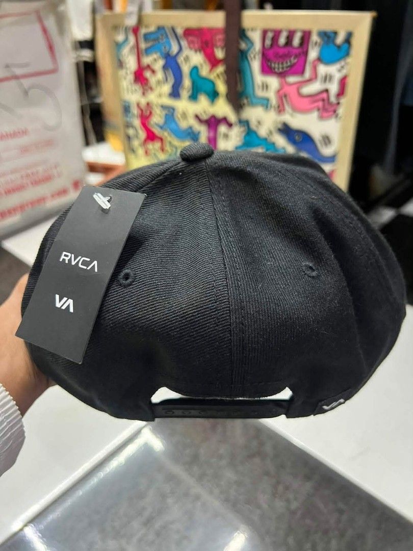 RVCA SnapBack (Category: Activewear) located in Cebu City. Submitted by zkzmxhmm (Listing ID 1454741140, Image 2). Description: RVCA SNAPBACK ✅GOOD CONDITION ✅BRANDNEW w/ TAGS ✅DEADSTOCK No issue 📩📩.