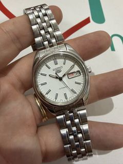 (Category: ) located in . Submitted by stevenestore (Listing ID 1454687233, Image 1). Description: .
