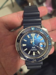 (Category: ) located in . Submitted by b-timepieces (Listing ID 1454641727, Image 1). Description: .