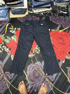 (Category: ) located in . Submitted by BAZAROUTLETSTORE (Listing ID 1454566162, Image 1). Description: .