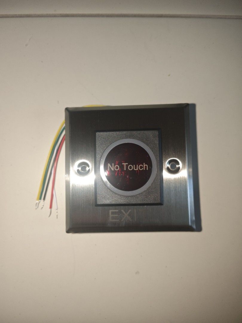 Sensor Exit Button for Access Control Systems (Category: Locks, Doors & Gates) located in Singapore. Submitted by kennytil (Listing ID 1454611548, Image 1). Description: Sensor Exit Button for Access Control Systems Improve convenience and security with the Sensor Exit Button, a touchless door release solution designed for modern access control environments. Featuring a sleek and professional design, this sensor-operated exit button enables quick