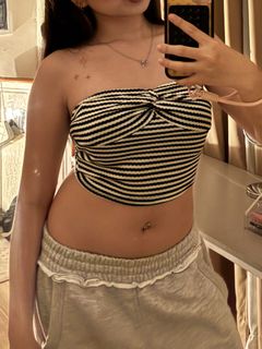 (Category: ) located in . Submitted by visualcloset (Listing ID 1454690128, Image 1). Description: .