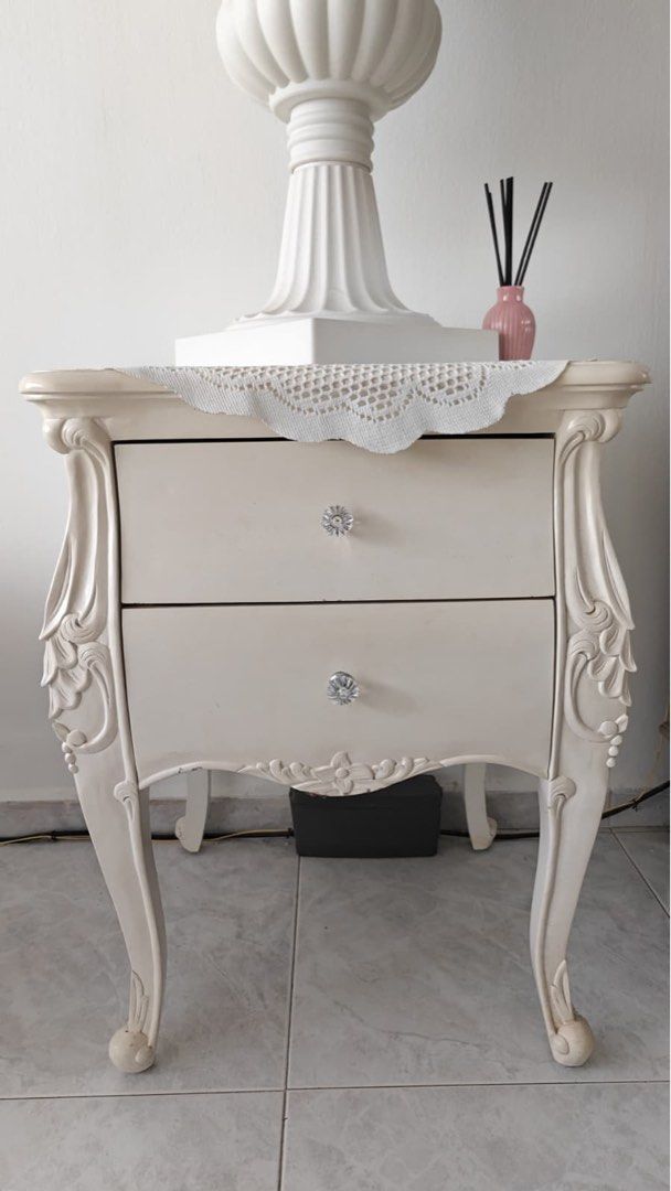 Side Table (Category: Other Home Furniture) located in Singapore. Submitted by HumbleSGCatMart (Listing ID 1454617241, Image 1). Description: Selling of as I don’t need it, I have 2. Selling quick..