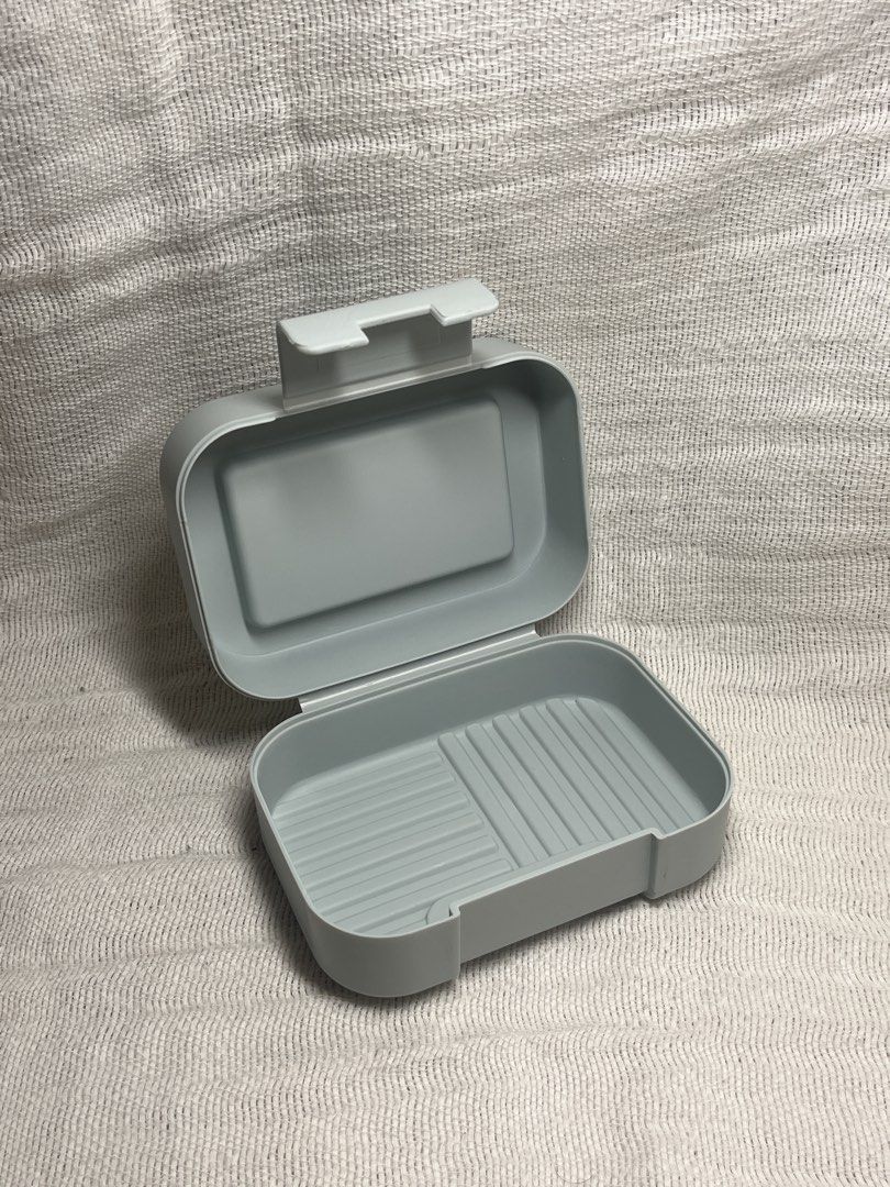 Soap Container (Category: Other Home Decor) located in Manila. Submitted by prima_onda (Listing ID 1454647515, Image 1). Description: .