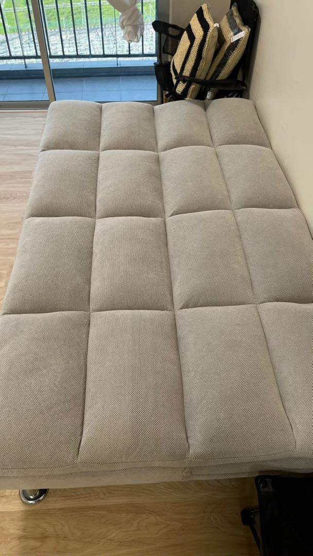 Sofa (Category: Sofas) located in Kuala Lumpur. Submitted by sh17089 (Listing ID 1454639128, Image 3). Description: Like new, barely used. The house has been empty with no one staying in it. Bought from SFF Home for RM600++. Selling cheap because I’m changing to another sofa. Boleh nego lagi. 📍Location : Melaka Tengah .