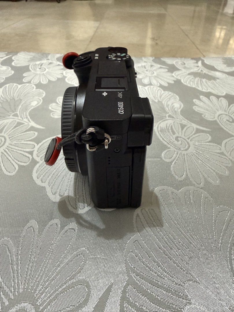 Sony A6400 (Body only) (Category: Cameras) located in Santa Maria. Submitted by cruzjomelivan (Listing ID 1454605462, Image 2). Description: Sony A6400 Inclusions: - A6400 (Body) - Original Box - 1 Original Sony Battery - 2 Extra Battery (Brand: Smallrig) - Charger - Lens Hood - USB Cable - Memory Card Sony 64gb - Sony Camera Strap - Official receipt *Camera was bought from Henry’s Camera SM North Edsa Annex Note: Low Shutter Count / Physical con