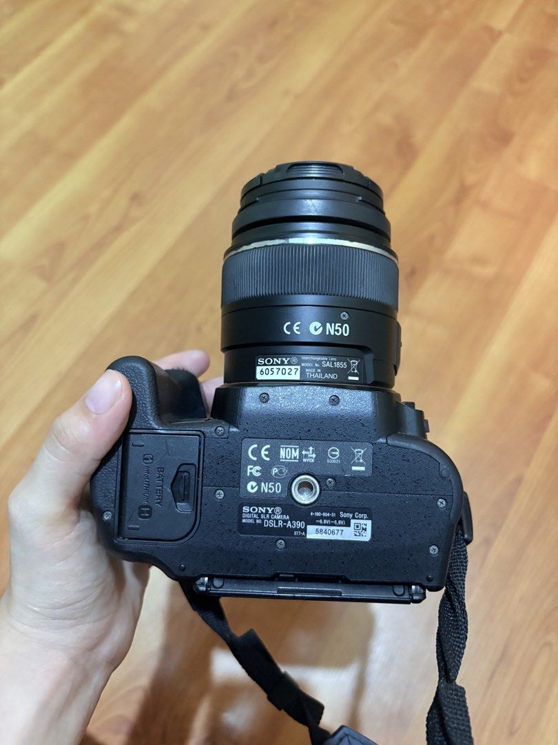 Sony DSLR camera Alpha A390 (Category: Cameras) located in Cavite. Submitted by nerinsel (Listing ID 1454623588, Image 3). Description: - SONY DSLR Alpha A390 -complete set -inclusions: camera body, lens, straps, charger, battery -ready to use ! -issues; flash does not work anymore & when mode dial is set to manual it keeps on switching sa iba -price is negotiable !.