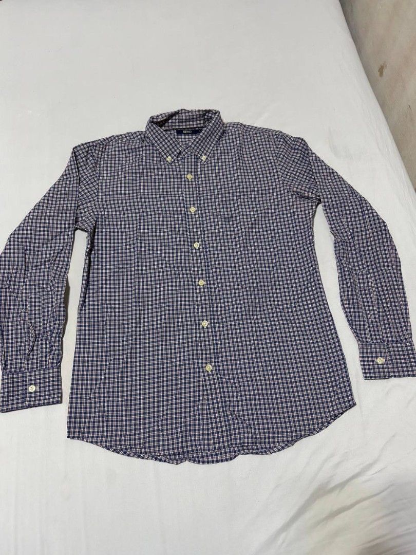 SPAO Plaid Button Down Long Sleeve Shirt Polo (Category: Tshirts & Polo Shirts ) located in Pasig City. Submitted by heneralsupremo1892 (Listing ID 1454704244, Image 1). Description: - SPAO plaid long-sleeve shirt - Classic button-down collar - Button cuffs - Versatile for casual and smart-casual looks - Pairs well with jeans or chinos - Authentic and Legit❗ - Very Good Condition/ Almost New 🔥 - Size: L on Tag 🫶 - No issue/Color may vary due to