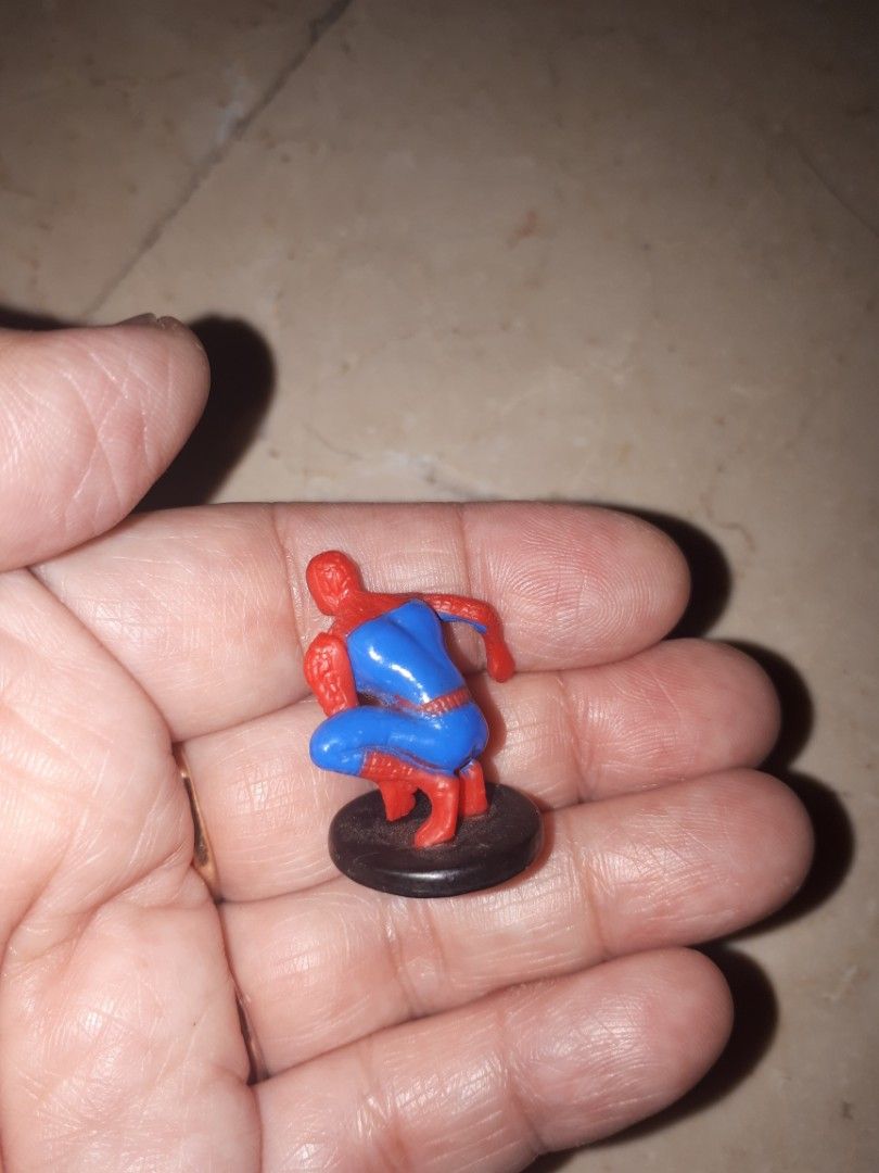 Spiderman figure miniature authentic (Category: Figurines & Statues) located in Quezon City. Submitted by secretluxuryshop (Listing ID 1454739485, Image 3). Description: .