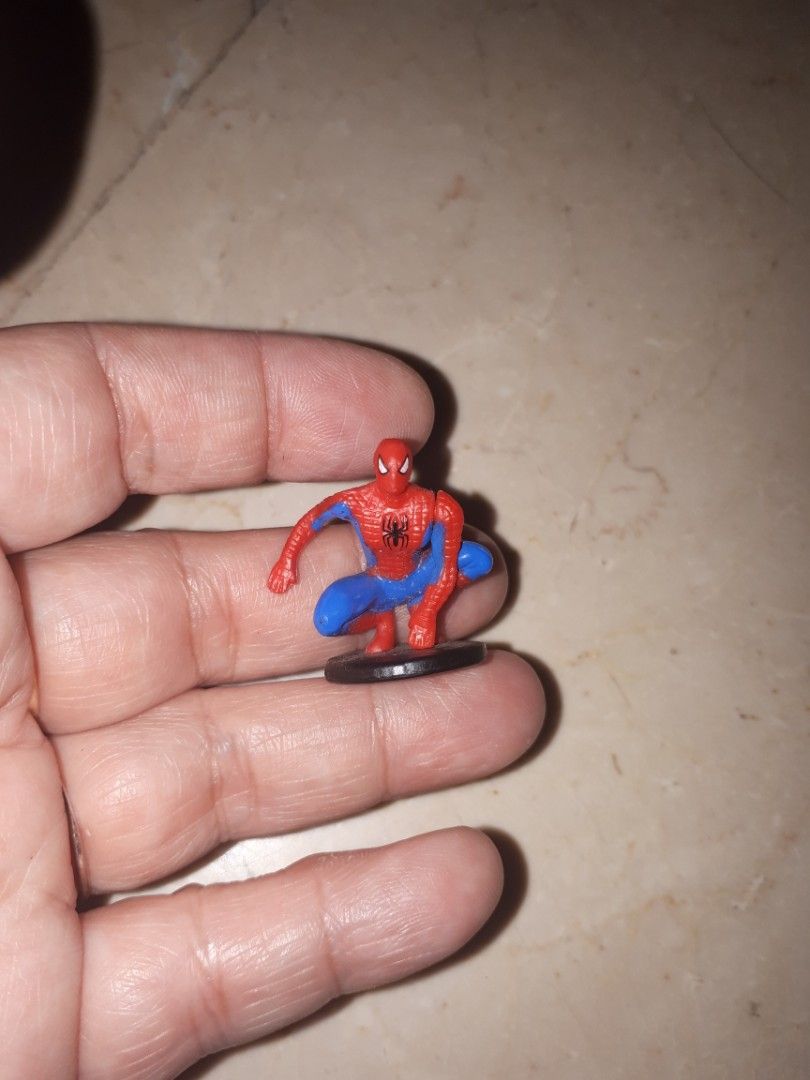 Spiderman figure miniature authentic (Category: Figurines & Statues) located in Quezon City. Submitted by secretluxuryshop (Listing ID 1454739485, Image 2). Description: .