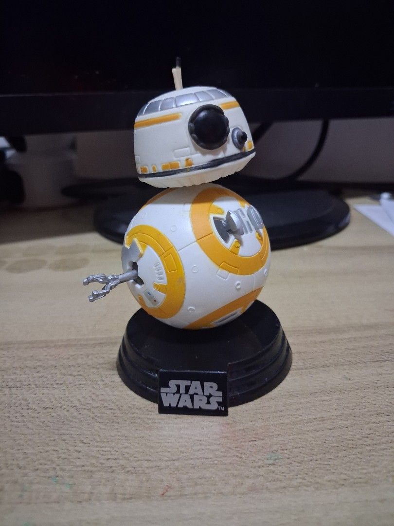 Star Wars BB-8 Funko Bobblehead (Category: Figurines & Statues) located in Mandaluyong City. Submitted by taho1207 (Listing ID 1454736402, Image 1). Description: Funko Star Wars BB-8 Bobblehead, no box. Located in Calamba Laguna, or Mandaluyong City. Free delivery if near the area..
