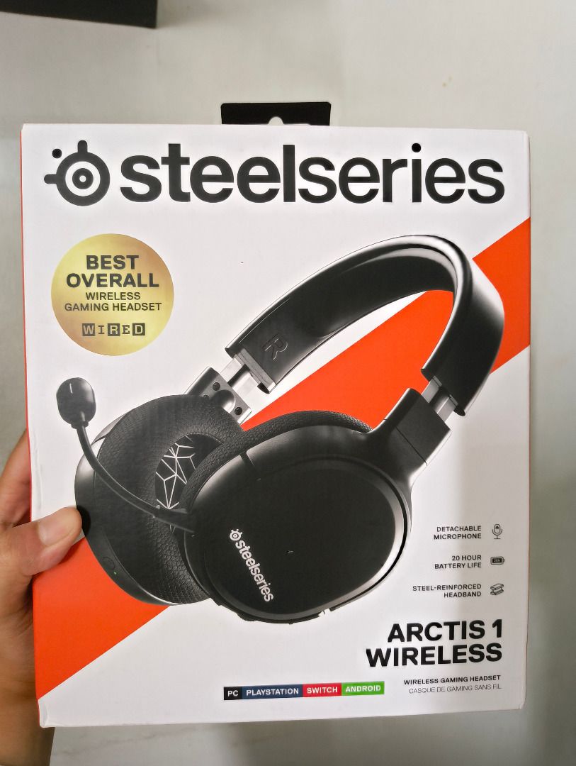 steelseries Arctis 1 Wireless (Category: Headphones & Headsets) located in Caloocan City. Submitted by sajunasama (Listing ID 1454606706, Image 1). Description: Barely used with all inclusions. Earmuffs may look dusty..