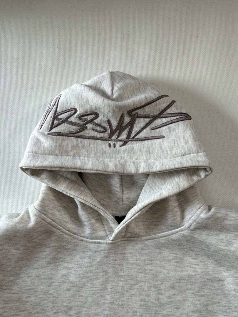 stussy hoodie (Category: Coats, Jackets and Outerwear) located in Caloocan City. Submitted by helpmedeclutter____tf (Listing ID 1454677900, Image 2). Description: small to medium no flaws mop: bpi/gotyme sf 95 nationwide via jnt.