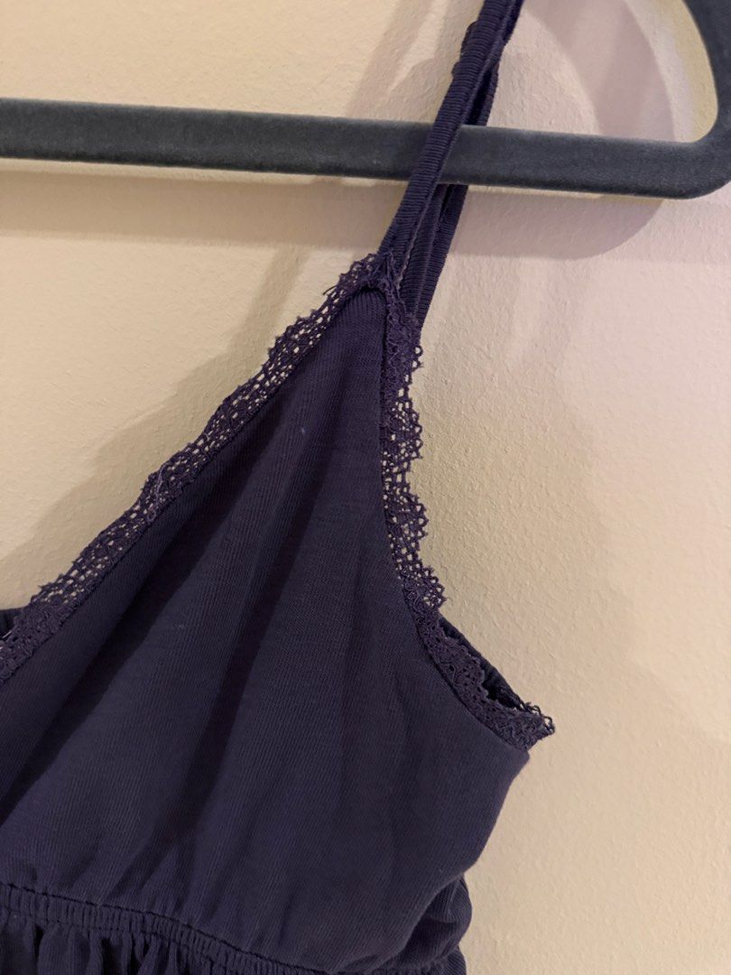 Subdued Lace Cami Top (Category: Sleeveless) located in Muntinlupa City. Submitted by sabnava (Listing ID 1454740374, Image 3). Description: - Bought for ₱2,300+- - Used 3 times only - Size m on tag but fits a large - No flaws, very good condition .