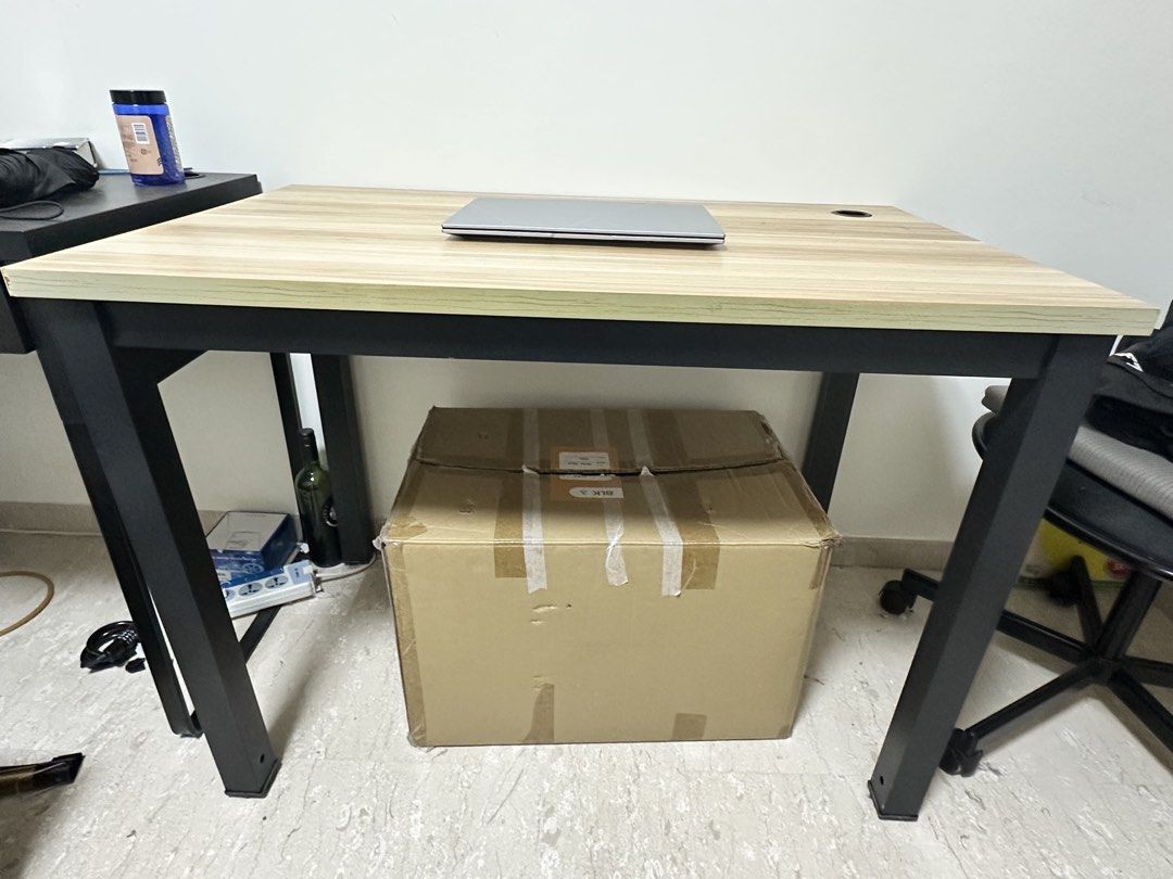 Table (Category: Tables & Sets) located in Singapore. Submitted by thiha899 (Listing ID 1454612755, Image 3). Description: 39 x 23.5 x 29 inch Very strong and firm. Self delivery. .