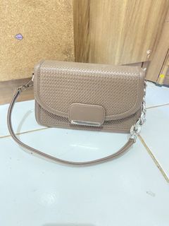 (Kategori: ) berada di . Dikirim oleh zee20___ (ID iklan 1454609513, Gambar 1). Deskripsi: .