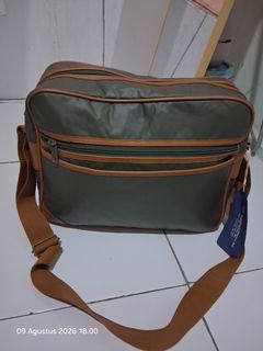 (Kategori: ) berada di . Dikirim oleh danik15 (ID iklan 1454747681, Gambar 1). Deskripsi: .