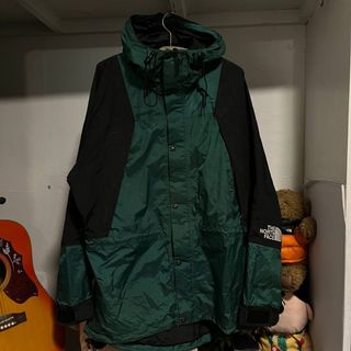 (Category: ) located in . Submitted by curatedby.tamasa (Listing ID 1454563959, Image 1). Description: .