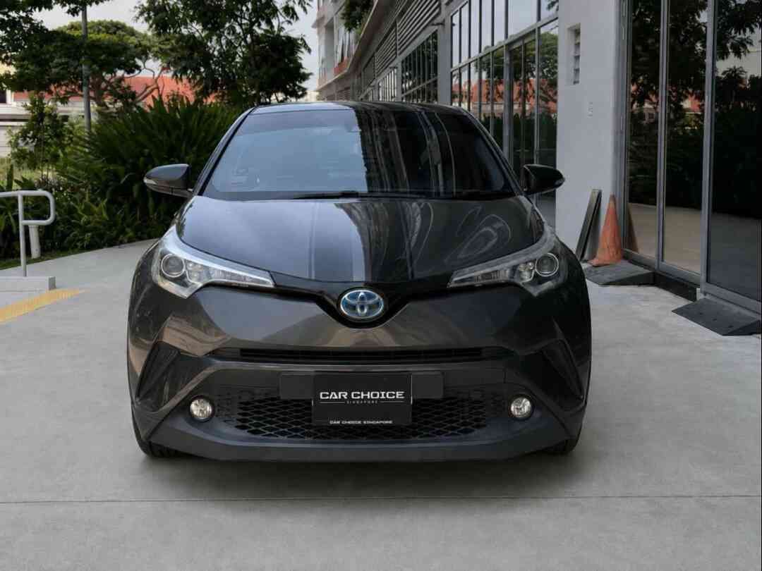 TOYOTA C-HR HYBRID 1.8 CVT (Category: Used Cars) located in Singapore. Submitted by sgcarchoicewc (Listing ID 1454581526, Image 1). Description: Sales Contact: Casper Lim tel:90687290 .