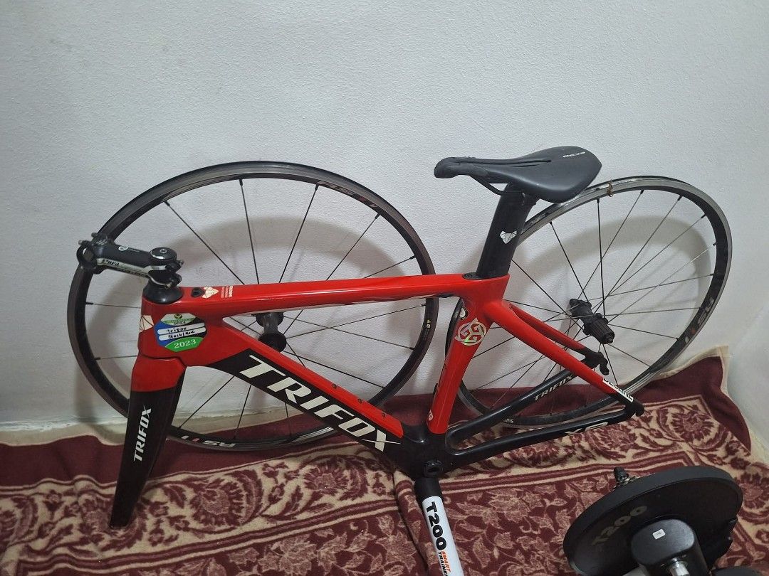 Trifox carbon frame and wheelset and saddle (Category: Bicycles) located in Manila. Submitted by pmbelledo160856 (Listing ID 1454693114, Image 2). Description: Trifox sz 48 Ultegra STI, RD, FD, Chainrings 52/36 105 Cogs, Crank arm, Caliper KMC Chain Elite Wheels 45/55 mm Giant Saddle Giant Carbon Handlebar Free: Magene Speedometer Rudy Helmet Rs11 wheelset rushh Manila area 45k nego.