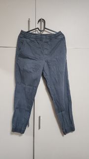 (Category: ) located in . Submitted by declutteriz (Listing ID 1454732016, Image 1). Description: .