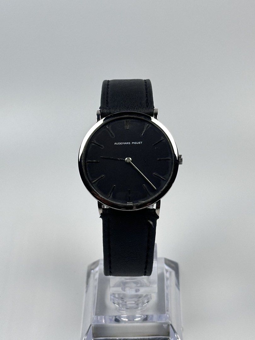 VINTAGE AP ULTRA THIN WHITE GOLD (Category: Luxury Watches) located in San Jose del Monte. Submitted by dg_timepieces (Listing ID 1454720764, Image 1). Description: Vintage AP Ultra Slim WG Ref. 5043BC (1979-1980) ₱335,000 only •Audemars Piguet •33.5mm Matte Black Dial Inclusion: Watch & Case w/ Authentication Movement: Manual Wind Condition: 8.5/10 •Actual timepiece posted •100% Guaranteed Authentic •1 year service warranty Mode of payment Cash 