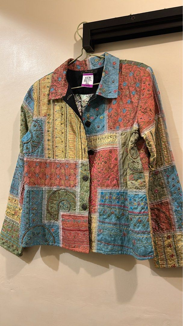 vintage patchwork jacket (Category: Coats, Jackets and Outerwear) located in Cavite. Submitted by mr.gb4h (Listing ID 1454746951, Image 3). Description: vintage patchwork jacket 20.5x25.