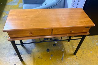 (Category: ) located in . Submitted by furnituregoods81887394 (Listing ID 1454635585, Image 1). Description: .