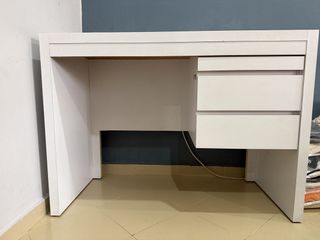 (Category: ) located in . Submitted by kitszeee (Listing ID 1454662658, Image 1). Description: .