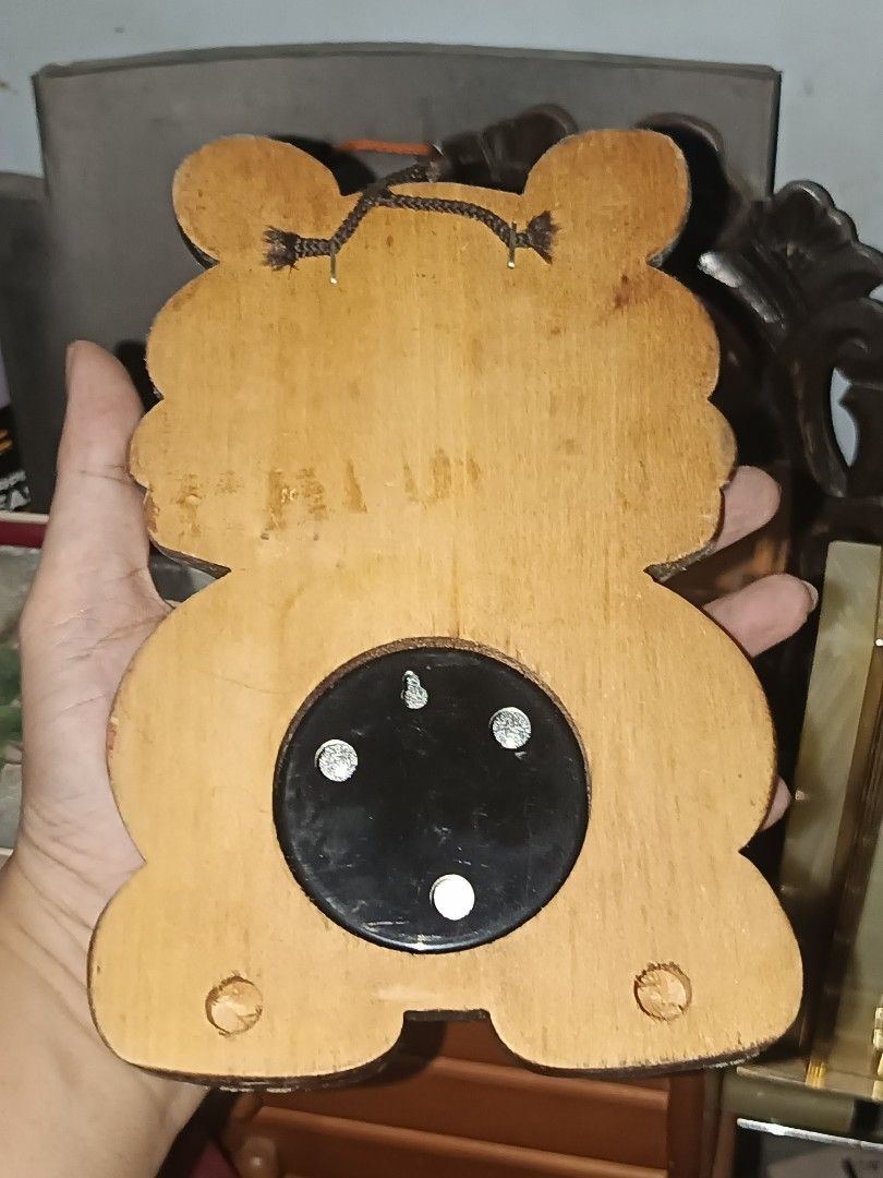 Wooden Decorative Bear Thermometer (Category: Clocks) located in Cebu City. Submitted by turuuru8992423 (Listing ID 1454644774, Image 3). Description: Wooden Decorative Bear Thermometer Condition: Used - Good: working.