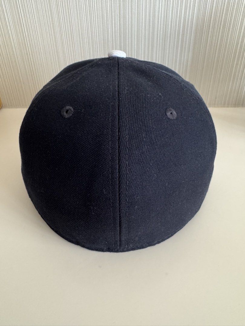 WTAPS cap （分類：棒球帽、帽）位於 Hong Kong。 由 kcajuallau 提交（商品編號 1454589939，圖片 3）。簡介： ✅In good condition ✅Navy color。