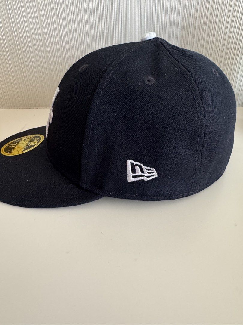 WTAPS cap （分類：棒球帽、帽）位於 Hong Kong。 由 kcajuallau 提交（商品編號 1454589939，圖片 2）。簡介： ✅In good condition ✅Navy color。