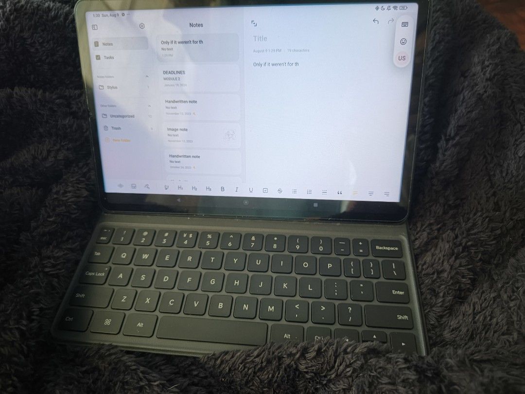 XIAOMI PAD 5 Official Bluetooth Keyboard (Category: Computer Keyboard) located in Manila. Submitted by ritsu09 (Listing ID 1454609218, Image 3). Description: Flaw: Bluetooth disconnects at times, but can reconnect easily. I can send videos for proof that it's still working RFS: Decluttering plus I don't really need it anymore MOP: GCash / Maya MOD: JNT.