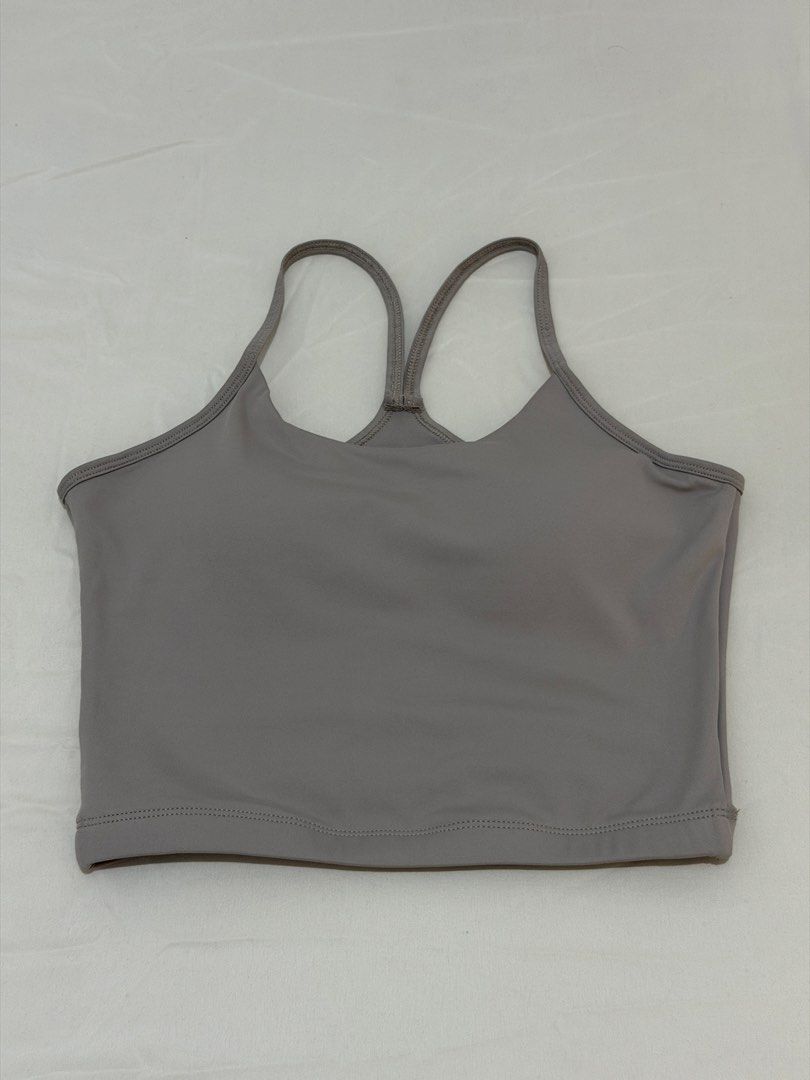 Yoga & Pilates Top (Category: Activewear) located in Manila. Submitted by pyason (Listing ID 1454662114, Image 1). Description: - Yoga top - Racerback style straps - Built-in padding for support - Soft and stretchy material - Comfortable and breathable - Perfect for workouts or casual wear.