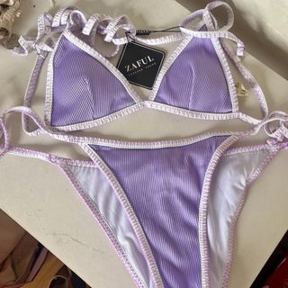 (Category: ) located in . Submitted by 51825y_ (Listing ID 1454620061, Image 1). Description: .