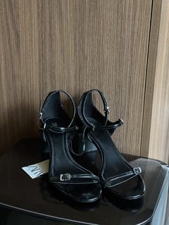 （分類：）位於 。 由 candacepun 提交（商品編號 1454618164，圖片 1）。簡介： 。