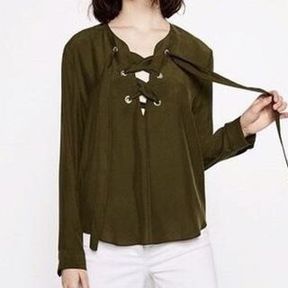 (Category: ) located in . Submitted by shopsundayx (Listing ID 1454670287, Image 1). Description: .
