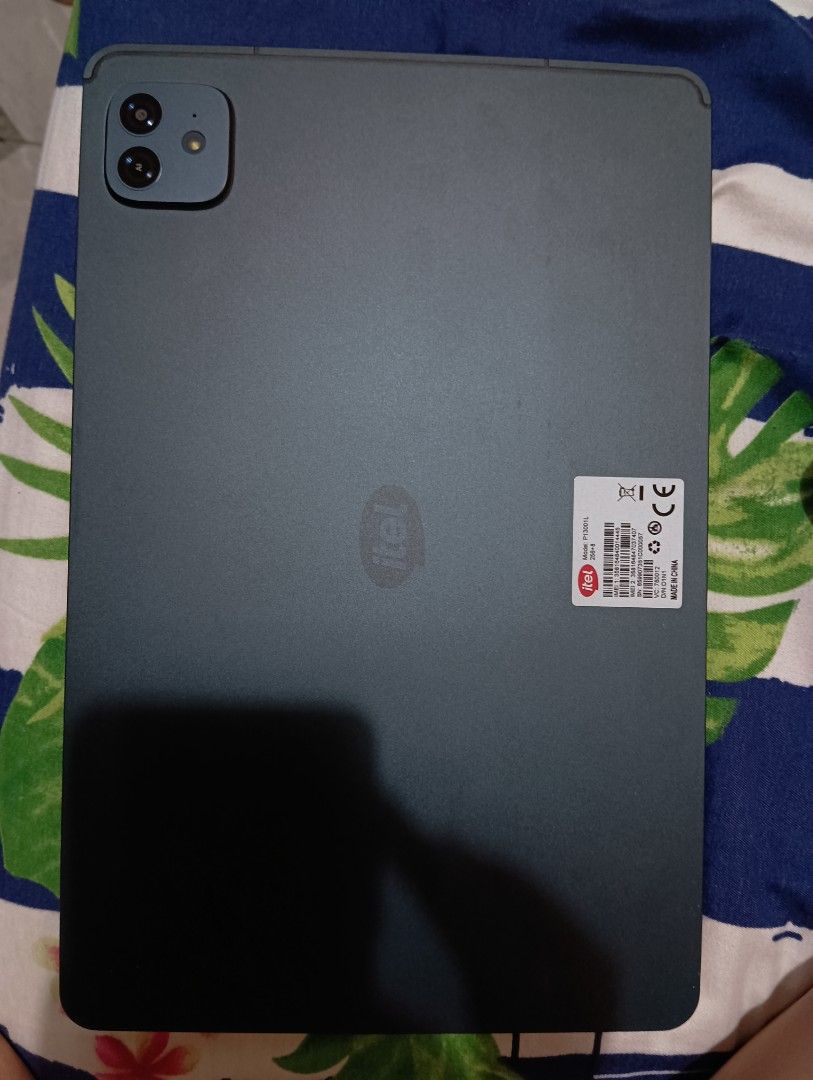 13 inches itel VistaTab Pro 30 (Category: Android) located in Tarlac. Submitted by plglomboy48394 (Listing ID 1458939527, Image 2). Description: Tarlac meetup. Or LBC Cash on pickup. Bought for approx. 10,000 before. With minor dent and hairline scratch..
