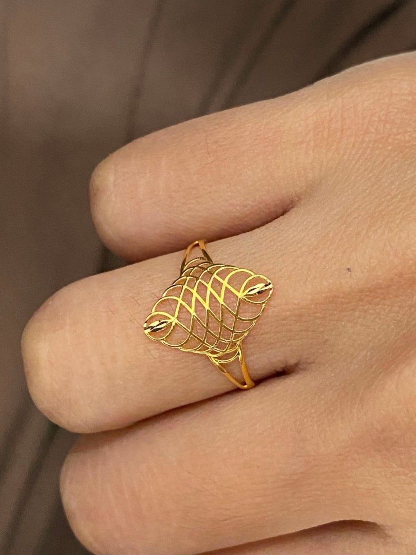 18K Saudi Gold Ladies Ring (Category: Rings) located in Caloocan City. Submitted by cheskhaionlinestore2.0 (Listing ID 1458906955, Image 2). Description: 18K Pure Saudi Gold Ladies Ring Size 6,7,8 ₱4550 only 📌 🍒 Pawnable/ Nasasangla💯 🍒 Brandnew 💯 🍒 Ship via JNT/ LBC 🍒 Lalamove for same day delivery 🍒 We accept COD COP with downpayment to avoid cancellation of orders ⚡ How to Order? Please feel free to message us directly 🙏🏻 Cheskhai Onl