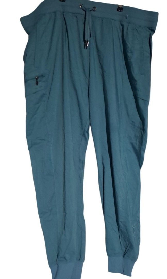 (3XL) Healing Hands scrubpants (Category: Activewear) located in Tanauan. Submitted by scrubsuitshoppreloved (Listing ID 1458979721, Image 1). Description: .