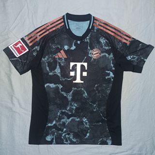 （分類：）位於 。 由 interbaggio98 提交（商品編號 1458902943，圖片 1）。簡介： 。