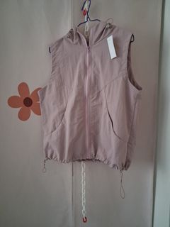 （分類：）位於 。 由 purchasing69600 提交（商品編號 1458922301，圖片 1）。簡介： 。