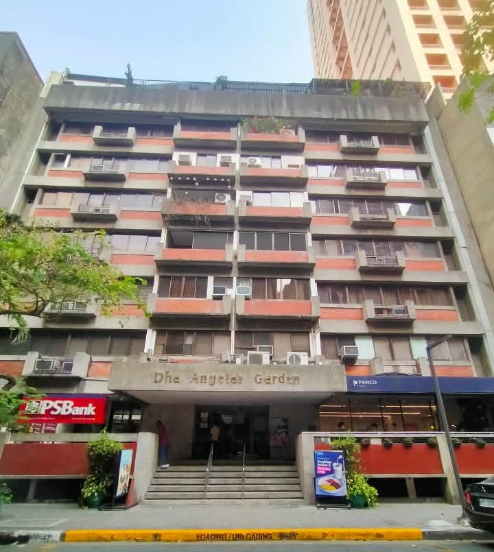 (Category: ) located in . Submitted by rjcmrealestate (Listing ID 1458963244, Image 1). Description: .