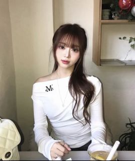 由 cghh._ttt (刊登 ID 1458965486，圖片 1) 提交，位於 的 (類別：)，說明：。