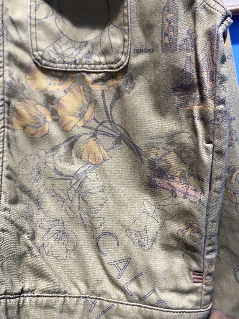 Active jacket (Category: Coats, Jackets and Outerwear) located in Tumauini. Submitted by calmearth-bc99 (Listing ID 1459005062, Image 3). Description: Like active jacket AOP.