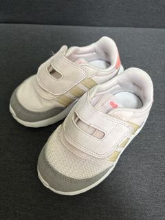 （分類：）位於 。 由 moses_gorr 提交（商品編號 1458977529，圖片 1）。簡介： 。