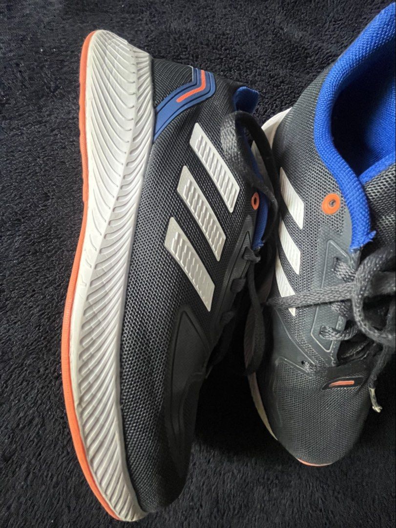 Adidas Kids Sneakers JP 21.5 (Category: Babies & Kids Fashion) located in Manila. Submitted by swift_tiny_treasure (Listing ID 1457553409, Image 2). Description: .